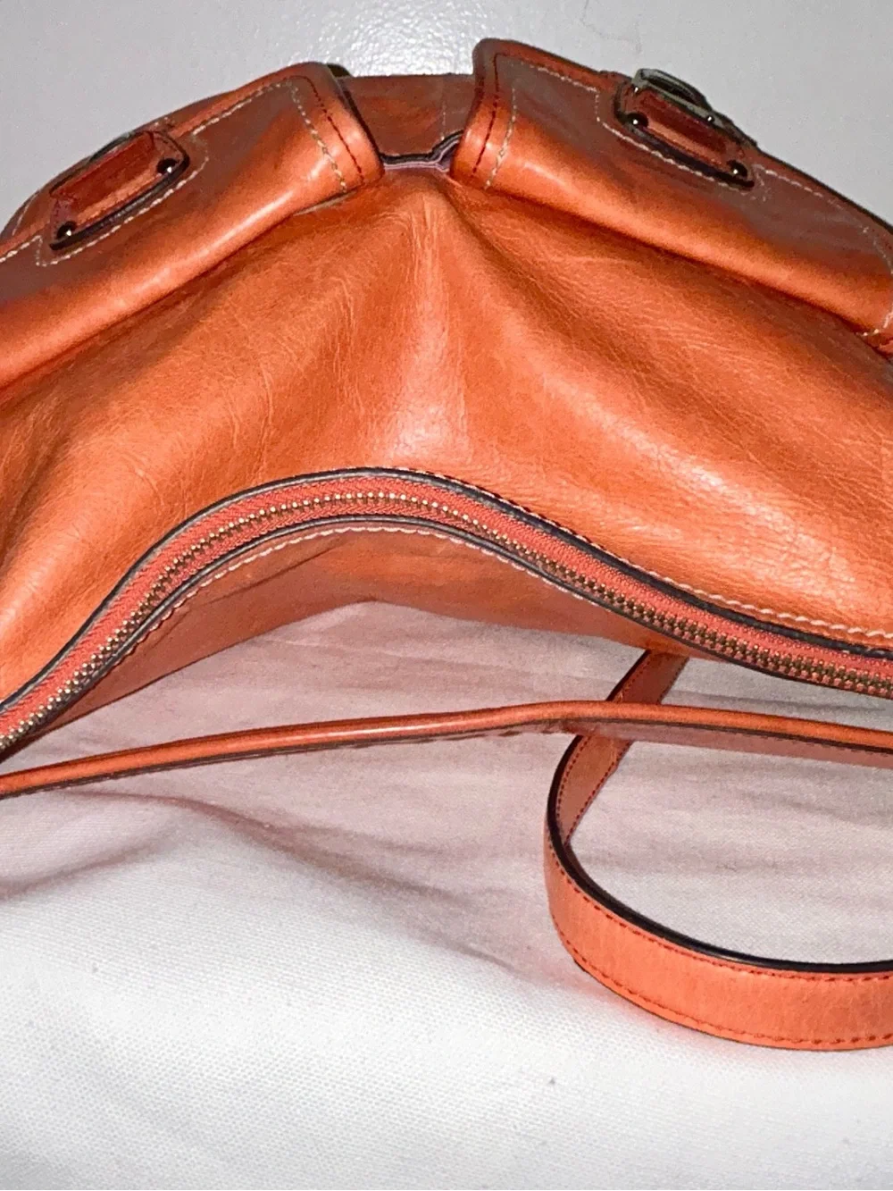 Coach Poppy Tangerine Waxed Leather Distressed Swing Messenger Hobo Purse - Picture 9 of 12